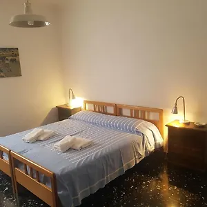 Sans Souci Apartment- In The Center Near The , Monterosso al Mare Italy