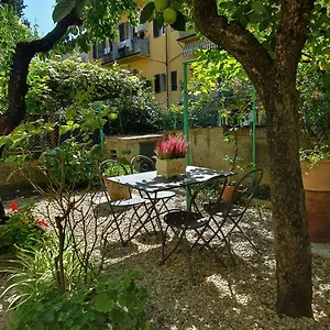 Apartment Villino La Rosa Antica, Florence