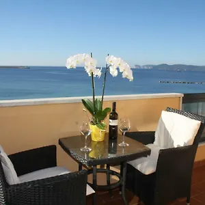 https://appartamenti-sole-1.hotelsalgherosardinia.com